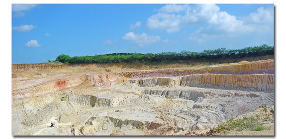 廣西合浦縣-高嶺土探明儲量達1.8億噸，