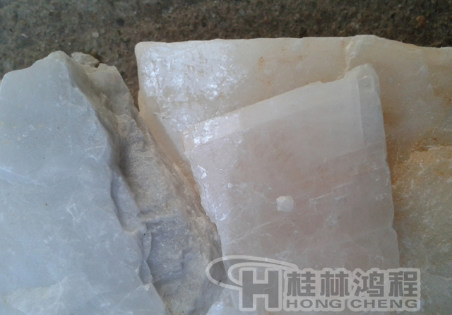 長石，長石粉，長石的用途