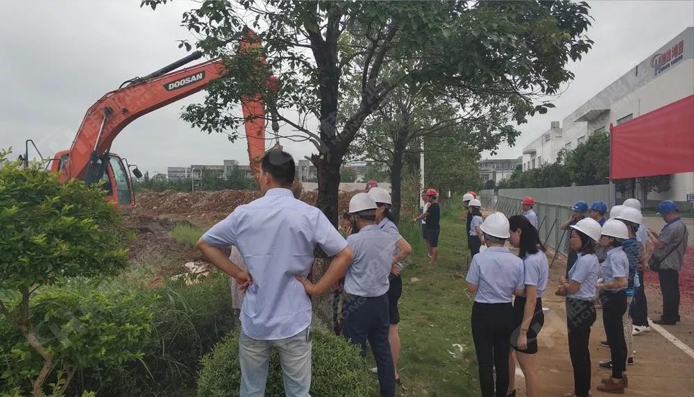 桂林鴻程機電設備有限公司廠區2#生產廠房開工大吉！